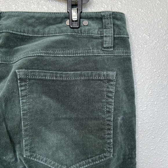 Corduroy Green Straight Leg Pants Size 10 - Picture 5 of 8